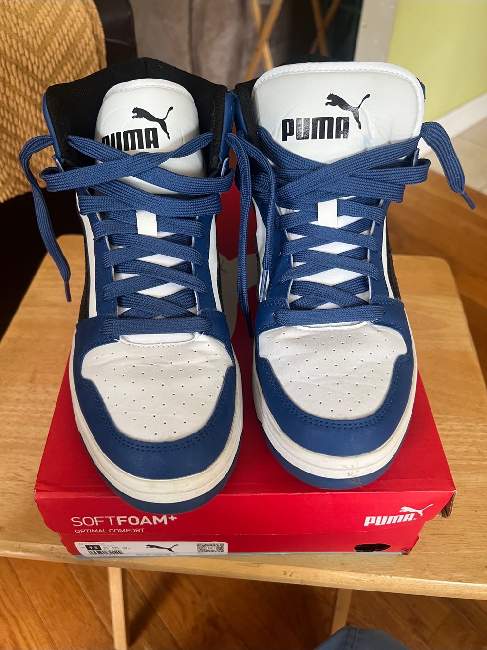 Puma Men’s Blue and White High-Top Sneakers